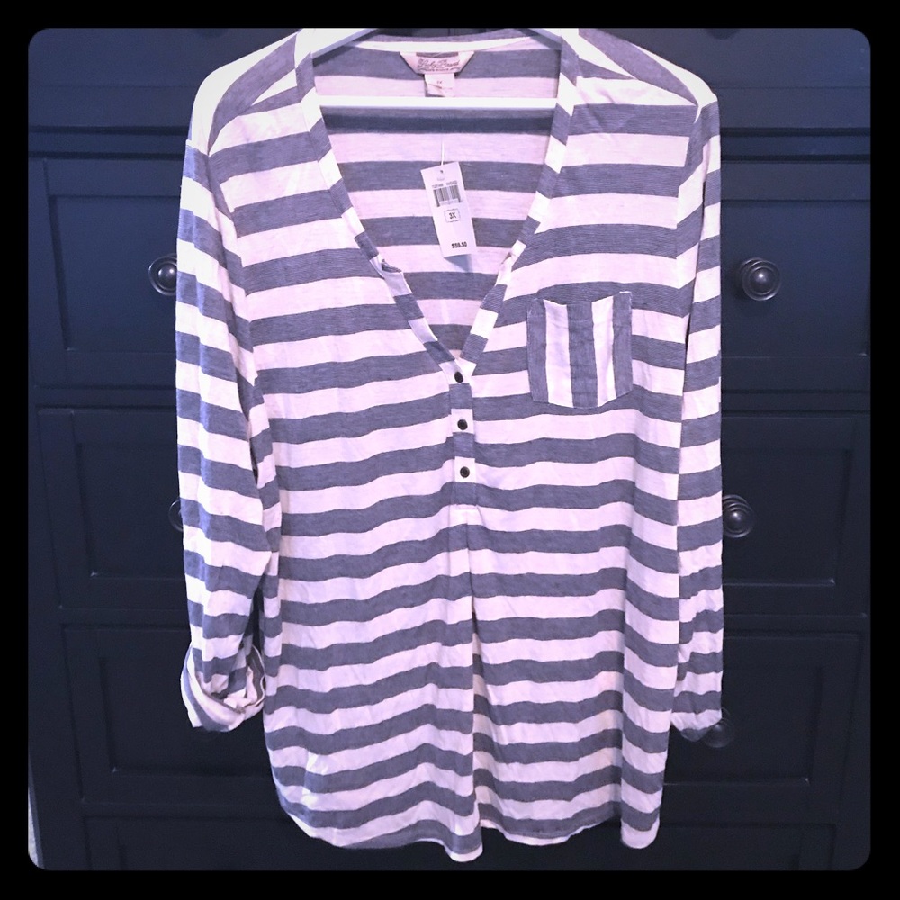 Lucky Brand Henley 3/4 sleeves